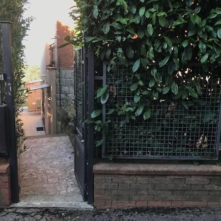 Bilocale Toscana Sud Le Piazze Exterior photo