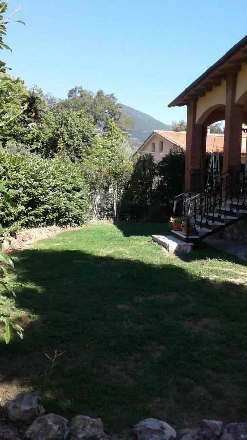Bilocale Toscana Sud Le Piazze Exterior photo